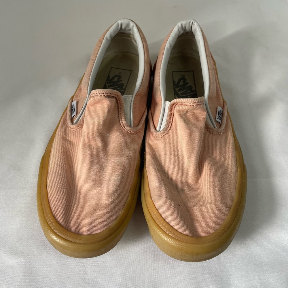 Vans Classic Gum-Sole Slip-On Sneakers- Pink Size 6.5 - Picture 1 of 6
